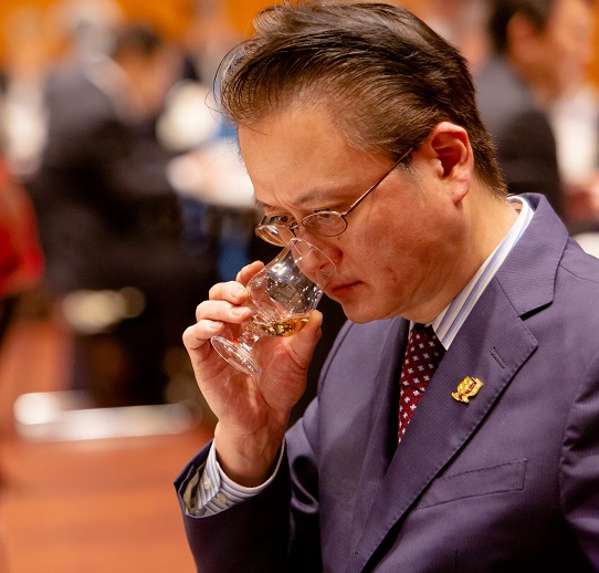 鈴木　勝二