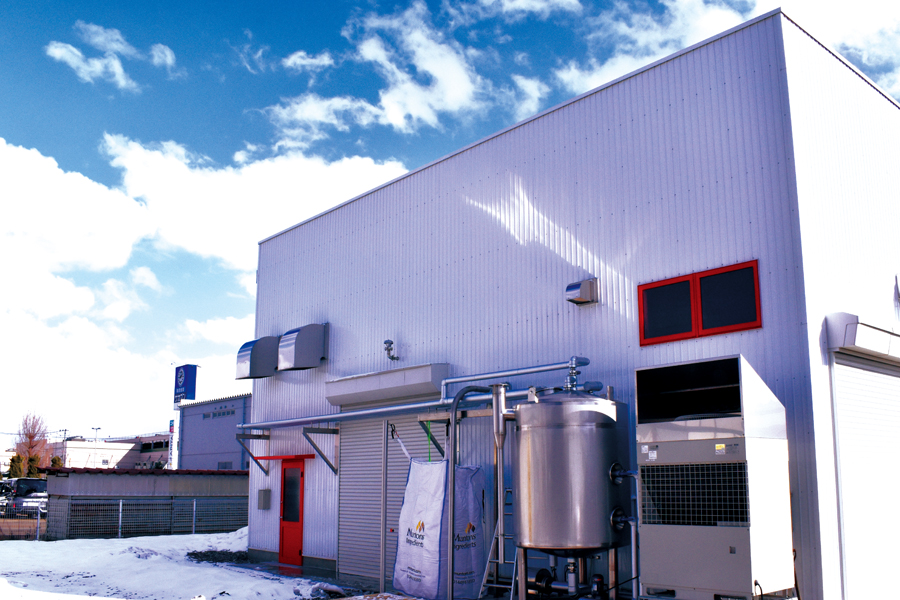 新潟亀田蒸溜所